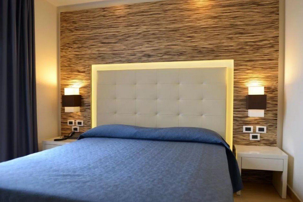 Prince Franklyn Hotel Santa Maria di Castellabate Exteriör bild