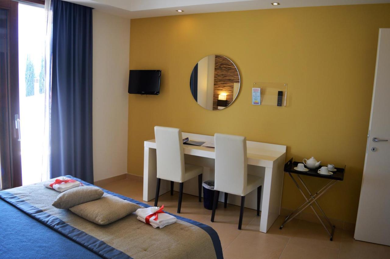 Prince Franklyn Hotel Santa Maria di Castellabate Exteriör bild