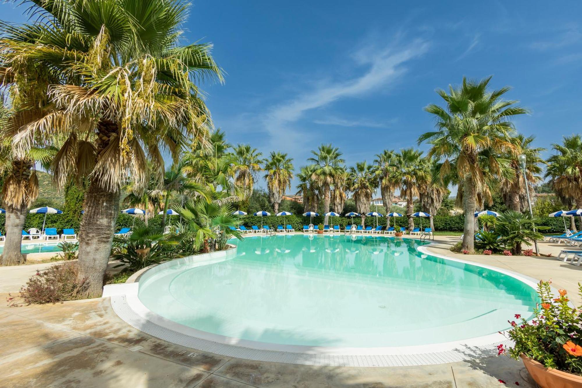 Prince Franklyn Hotel Santa Maria di Castellabate Exteriör bild