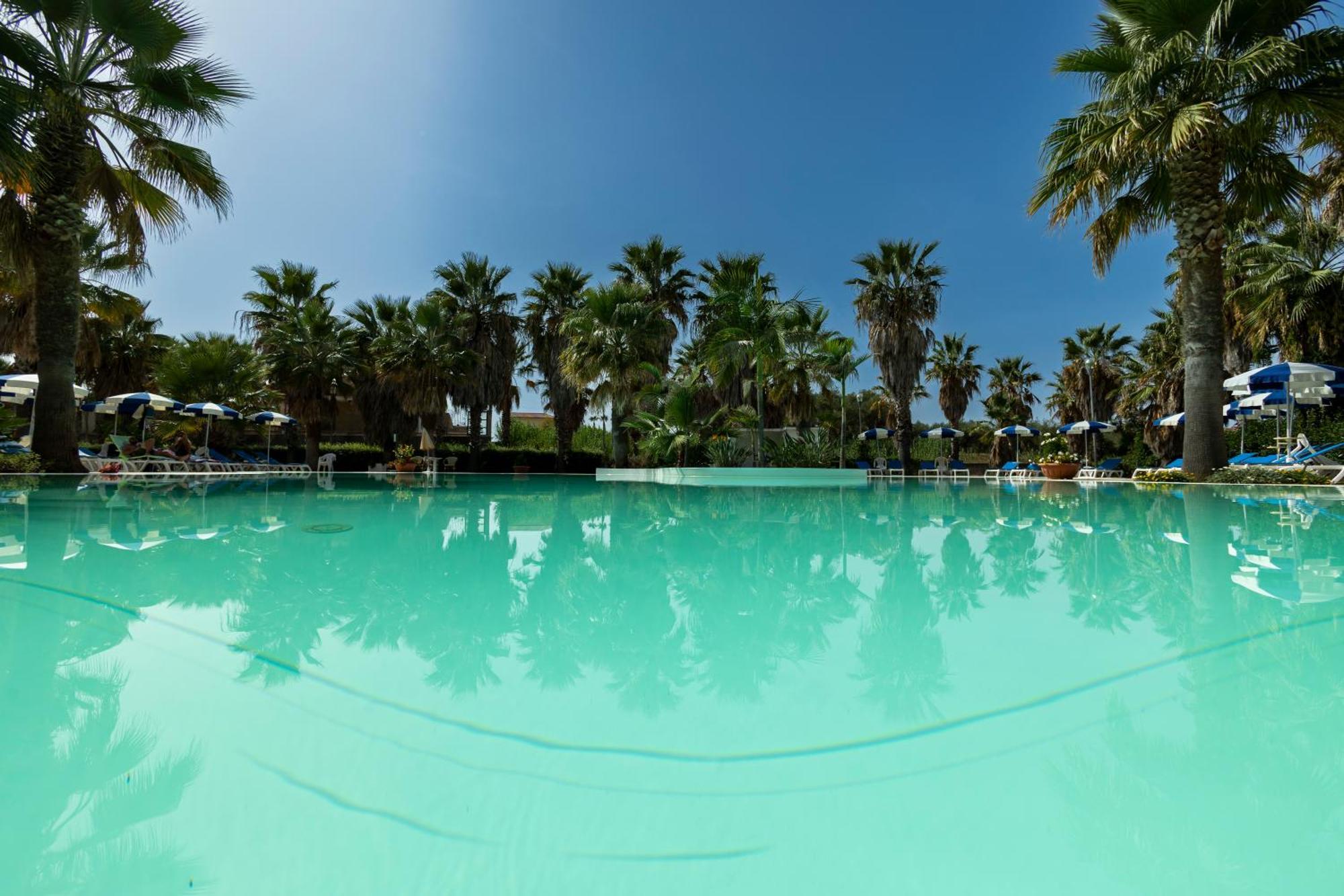 Prince Franklyn Hotel Santa Maria di Castellabate Exteriör bild