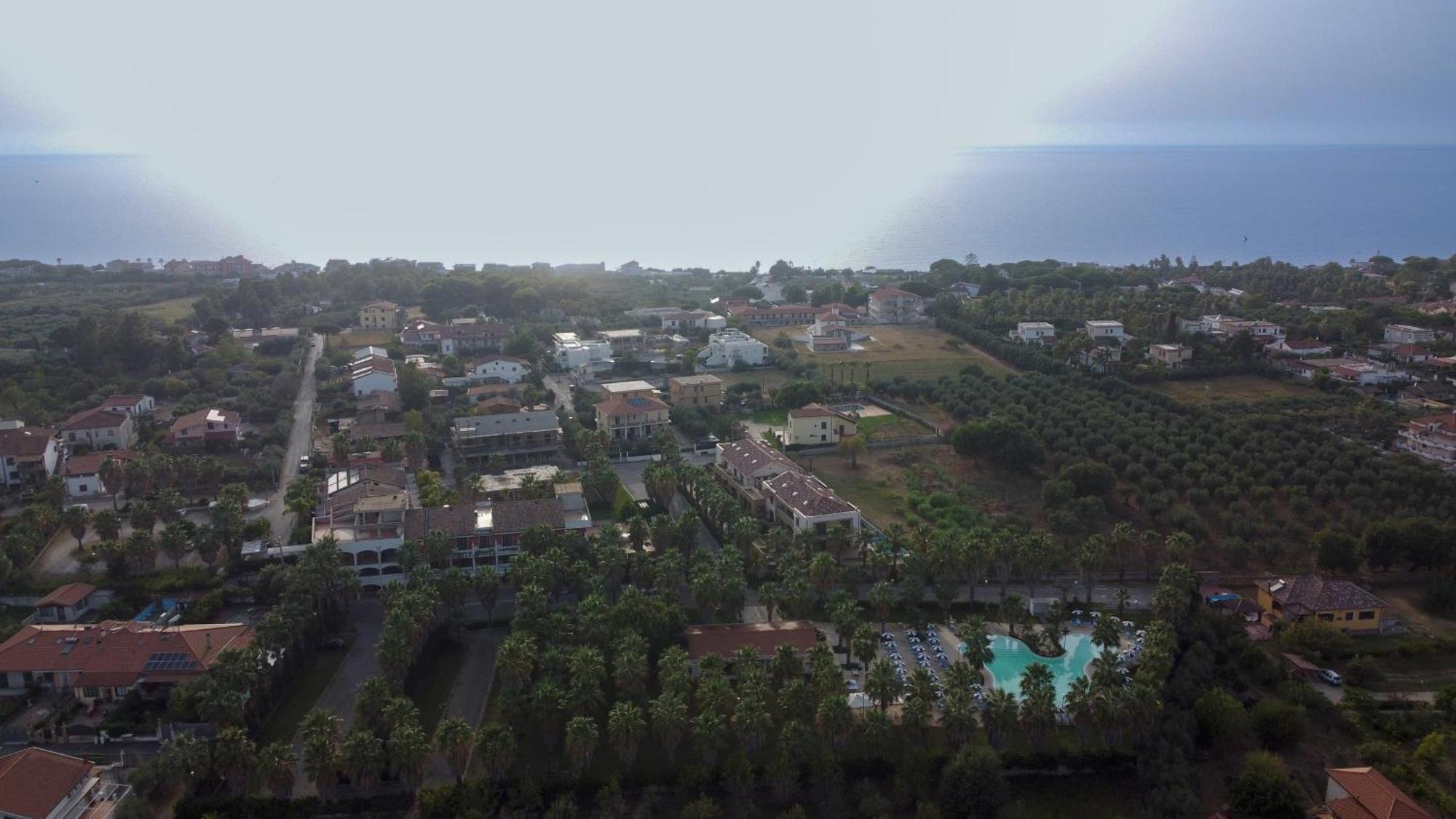 Prince Franklyn Hotel Santa Maria di Castellabate Exteriör bild